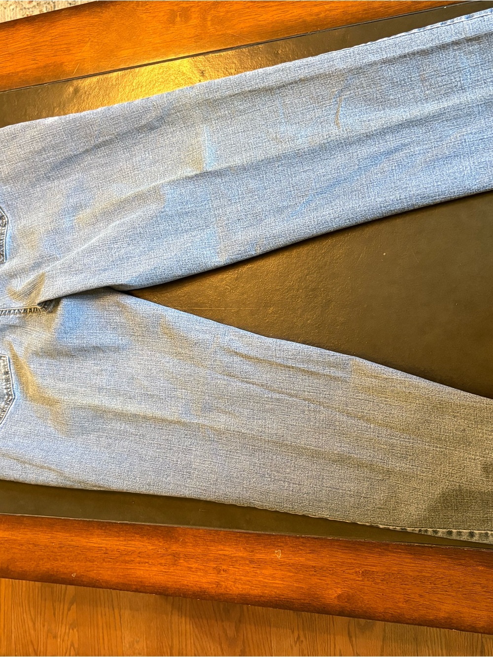 Gloria Vanderbilt Denim Jeans with Purple Label and Gold Stitching